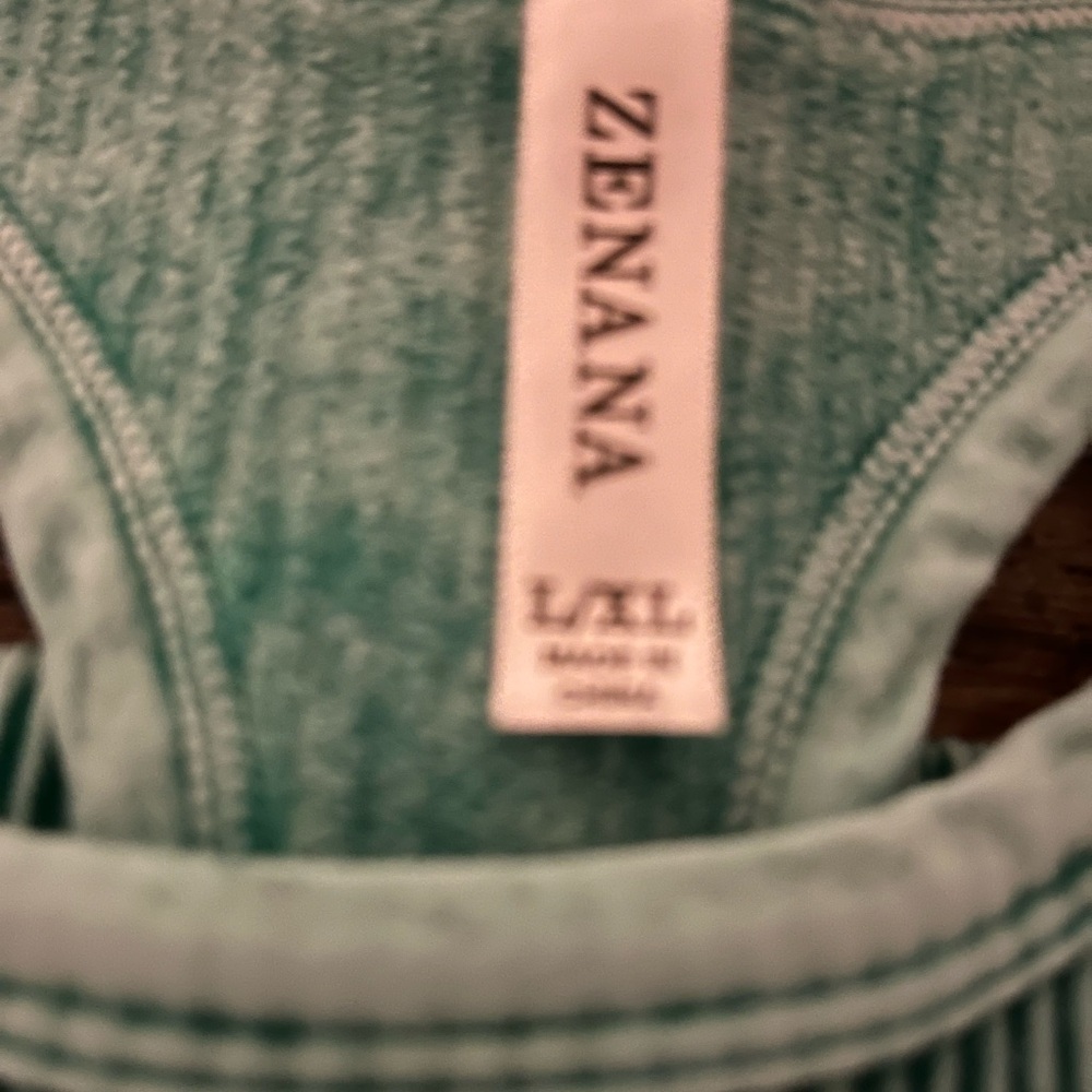 Zenana Outfitters Women's Mint Green Brami. L/XL